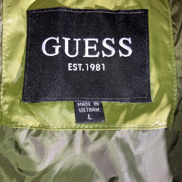 GUESS Puffer Shine Jacket in Green Size Large | Jimmy Jazz - Picture 6 of 12